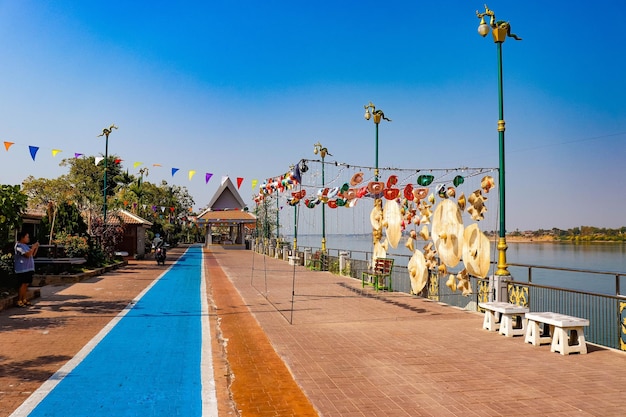 Uma bela vista panorâmica da cidade de Nong Khai na Tailândia