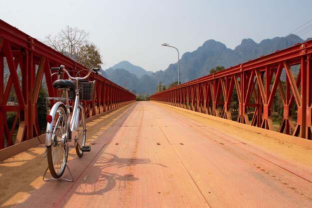 Uma bela vista panorâmica de Vang Vieng no Laos