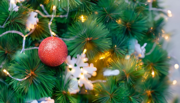 Uma bola de Natal para a árvore de Natal Close da decoração de Natal Ano Novo e Chris