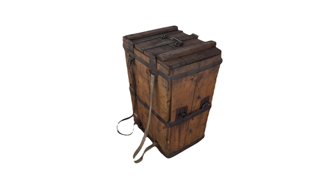 Uma caixa de madeira com alças de metal e uma fechadura na parte superior.