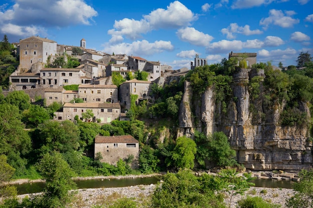 Foto uma das mais belas aldeias francesas balazuc