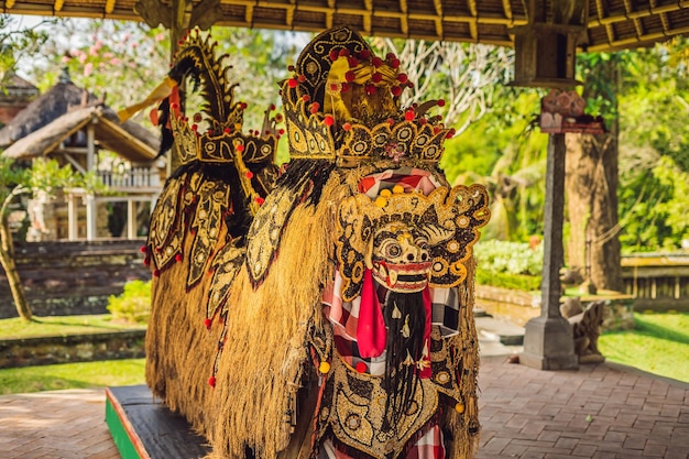 Uma estátua de grãos, um símbolo de fertilidade Bali, Indonésia.