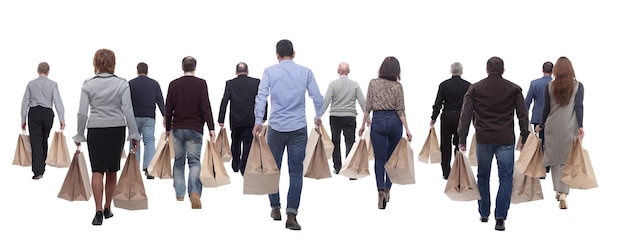 Uma fila de pessoas com vista traseira de sacolas de compras