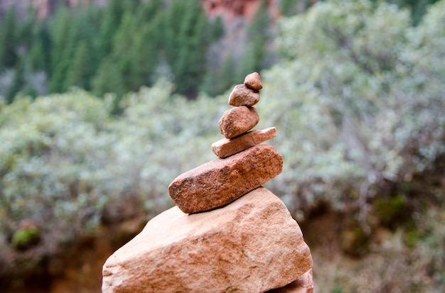 Foto uma pilha de pedras.