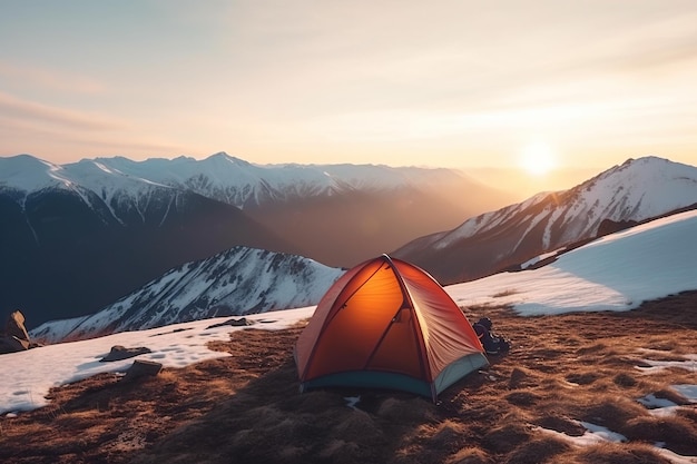 Uma tenda nas montanhas nevadas com fogo e uma panela de onde sai vapor de alimentos gerados por IA