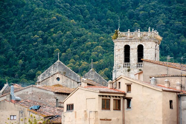 Uma visão da arquitetura da cidade espanhola de Besalu.