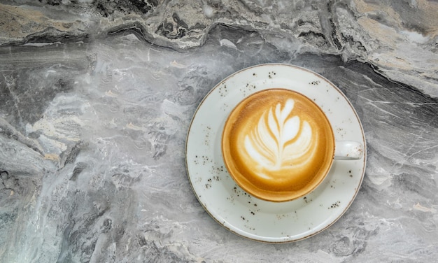 Uma xícara de capuccino