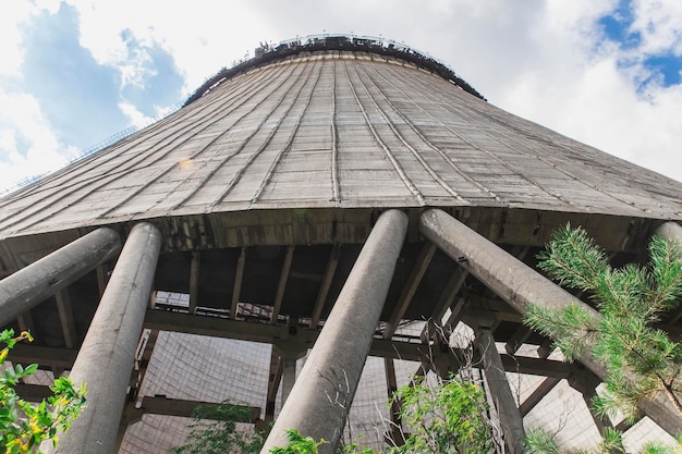 Unfertiger Kühlturm in Pripyat, Ukraine