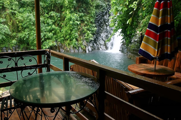 Ungle cachoeira filipinas/rio cai de rochas, cachoeira nas ilhas filipinas, turismo na ásia