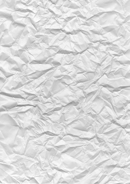 Ungleichmäßig zerknittertes weißes Blatt Briefpapier mit Textur
