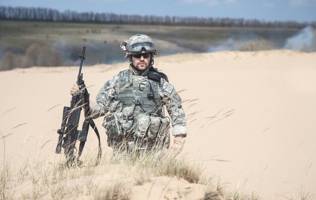 United States Fallschirmjäger in der Luft