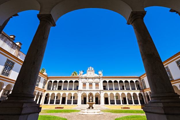 Universidad de evora