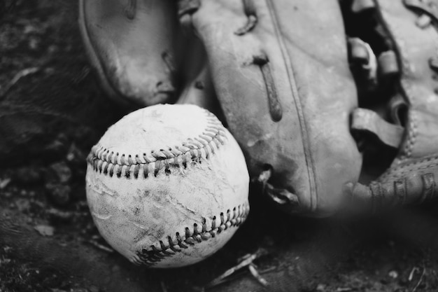 Foto unterer abschnitt des mannes mit ball