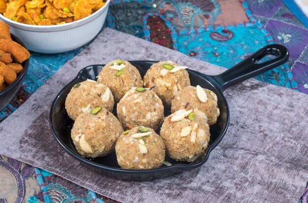 Urad ou Methi laddu