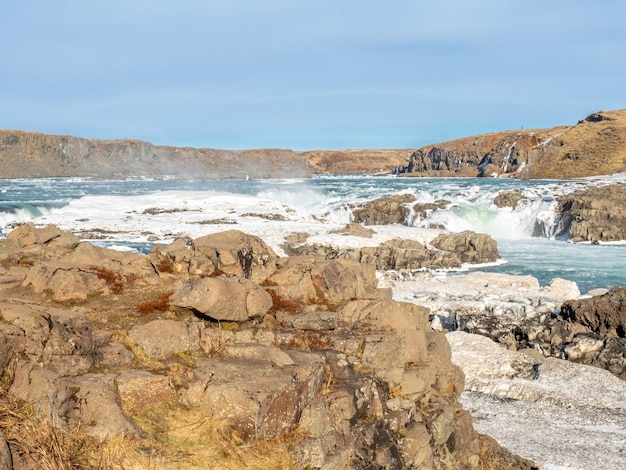 Urridafoss, der voluminöseste Wasserfall des Landes, im Süden in der Nähe der Hauptstraße von Island