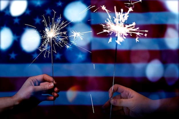 Foto us-flaggen mit feuerwerkscollage