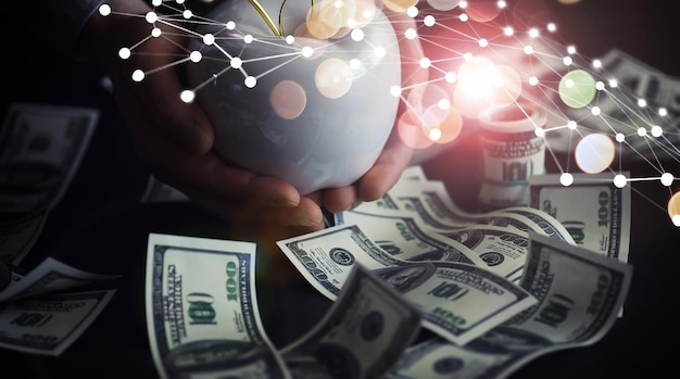 Us-Geschäftskonzept Big Apple New York Apple auf dem Tisch mit Geld-Dollar-Banknoten