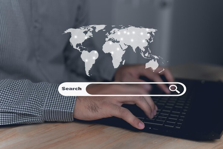 Foto usando o search console com seu sitedados tecnologia de busca otimização de motores de busca as mãos do homem estão usando um teclado de computador para procurar informações