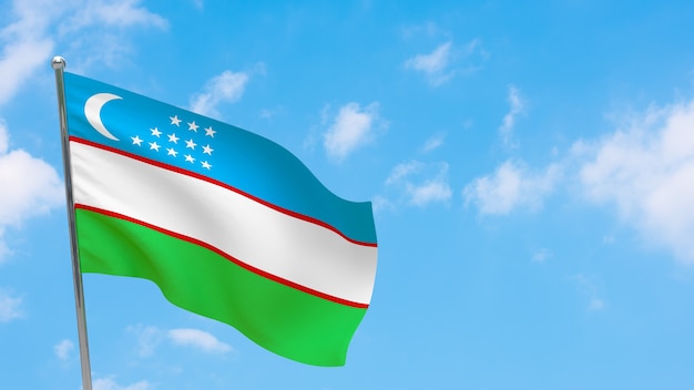 Usbekistan Flagge auf Pole. Blauer Himmel. Nationalflagge von Usbekistan