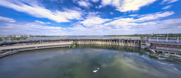 Usina hidrelétrica Dnieper em Zaporozhye