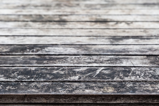 Uso de la textura de madera oscura gris para el fondo