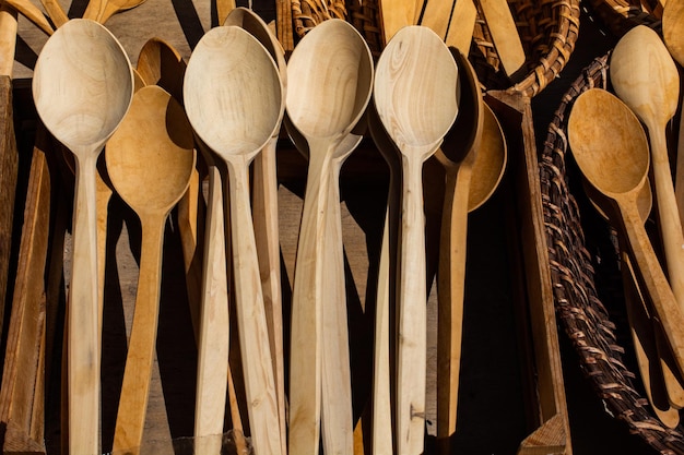 Utensilios de cocina de madera hechos a mano cucharas para amas de casa