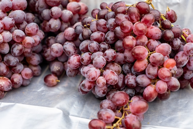 Uvas tóxicas em supermercados