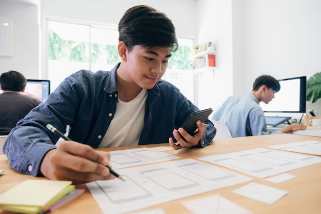 UX UI e tecnologia de desenvolvimento de programação.