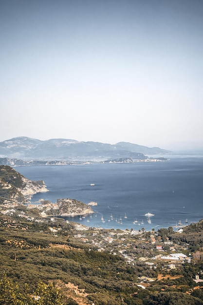 Vacaciones de verano en Parga Preveza Thesprotia Grecia Epiro vista desde el castillo de Ali pasha