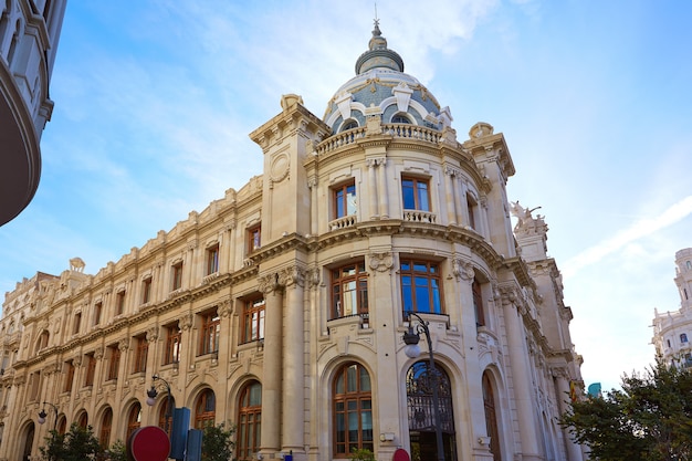 Foto valencia ciudad correos edificio ayuntamiento plaza