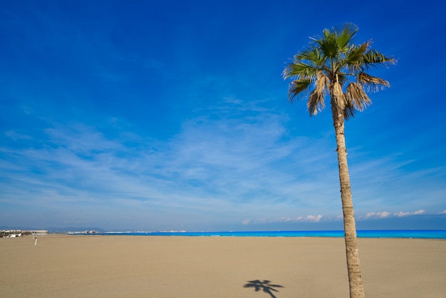 Valência La Malvarrosa praia arenas Espanha