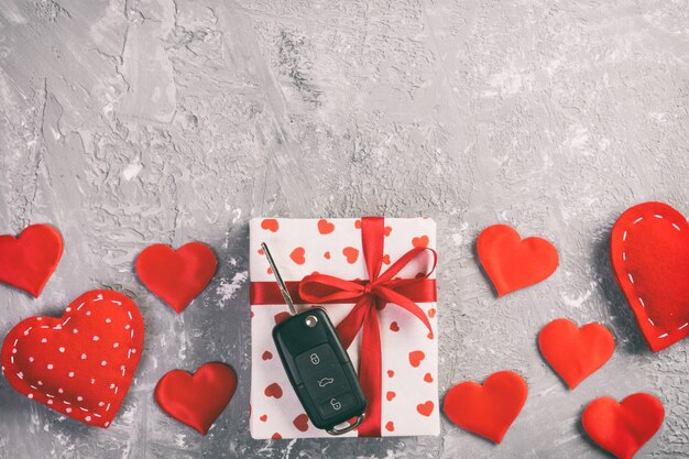 Valentine, caja de regalo en envoltorio navideño