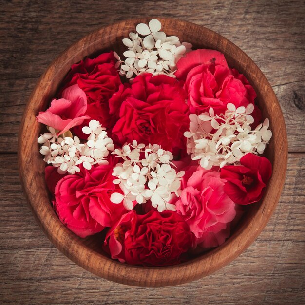 Valentinstag Hintergrund Valentinstag Tisch Gedeck Holztisch mit Kopie Raum