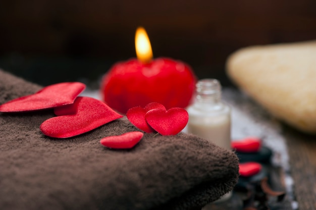 Valentinstag Wellness Dekoration Ambiente Spa