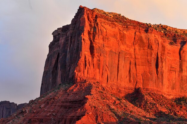 Foto el valle de los monumentos al atardecer