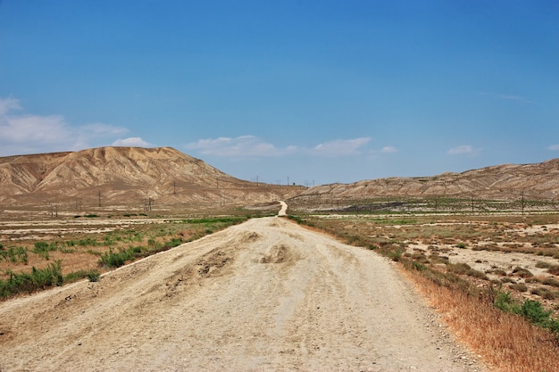 El valle con volcanes de lodo, Azerbaiyán