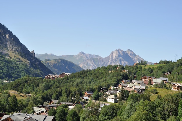 Valloire von der Seilbahn aus gesehen