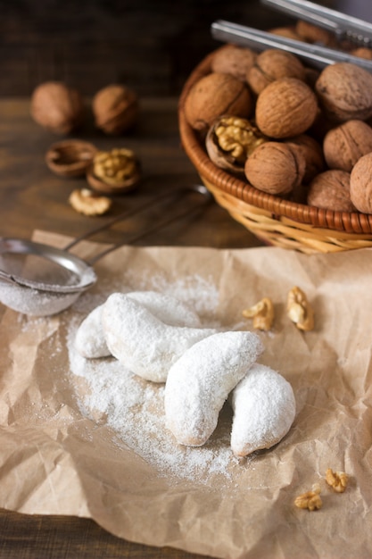 Vanilkipferl: crecientes de vainilla, galletas tradicionales. Galletas caseras.