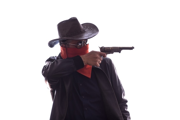 Vaquero del salvaje oeste con armas y máscara roja