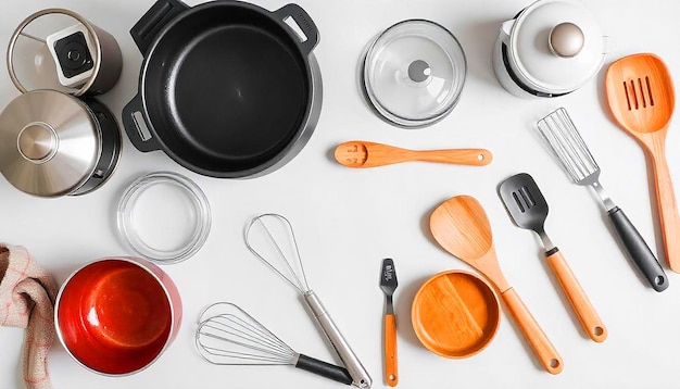 Varias herramientas y aparatos de cocina dispuestos