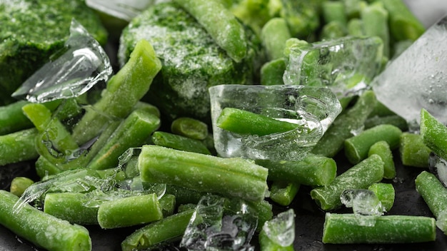 Foto variedade de alimentos verdes congelados