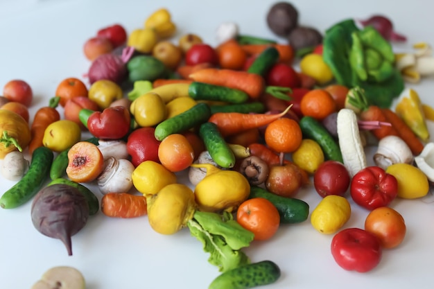 Foto variedade de frutas e legumes