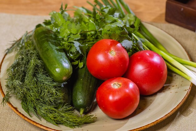 Variedade de legumes frescos de legumes frescos fecham alimentos saudáveis