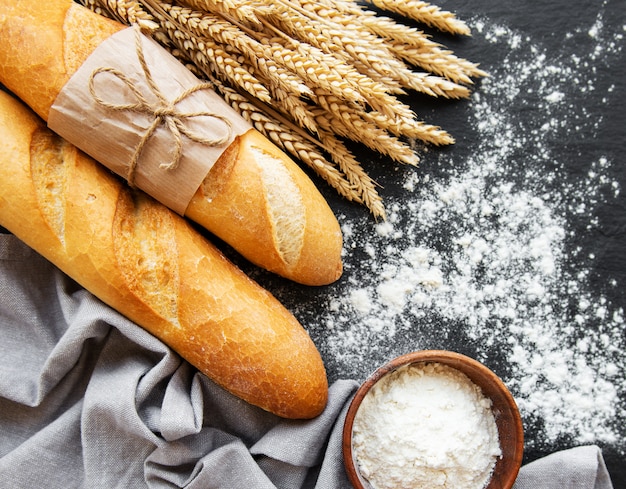 Variedade de pão assado