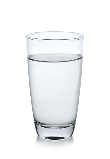 Vaso de agua aislado