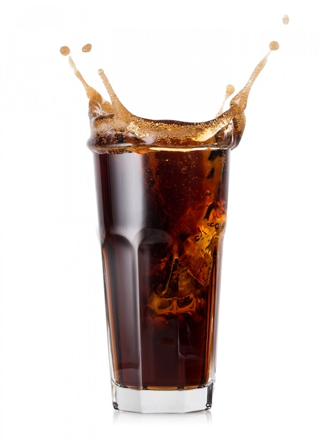 Foto vaso de cola con splash