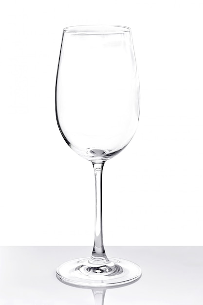 Vaso transparente vacío para vino