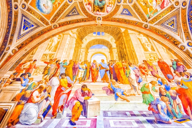 VATICANCITY VATICANO 09 DE MAYO DE 2017 Dentro del Museo del Vaticano uno de los museos más grandes del mundo Galerías del Vaticano frescos