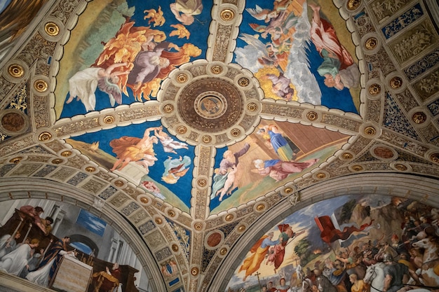 Vatikanstadt, Vatikan - 22. Juni 2018: Kunstfresko im Vatikanischen Museum