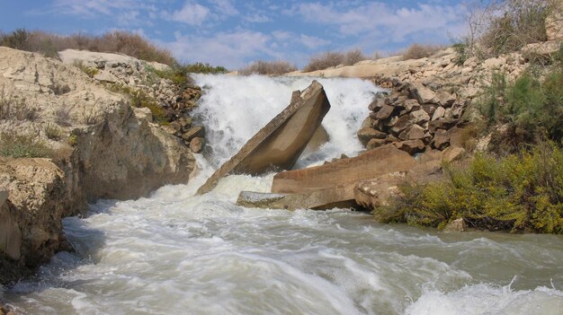 Foto vega baja del segura embalse de la pedrera un lago azul turquesa